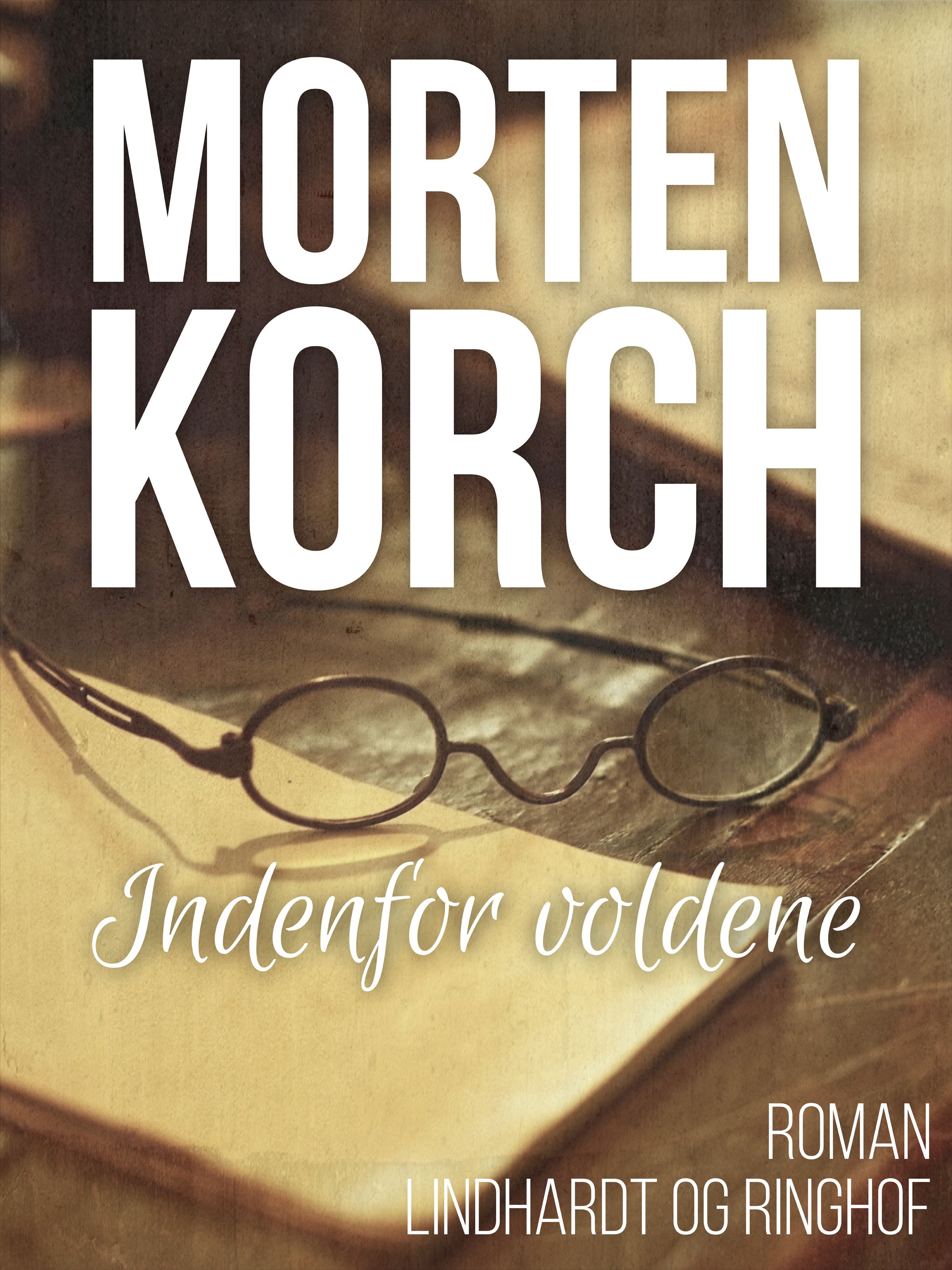 Indenfor voldene, lydbog af Morten Korch