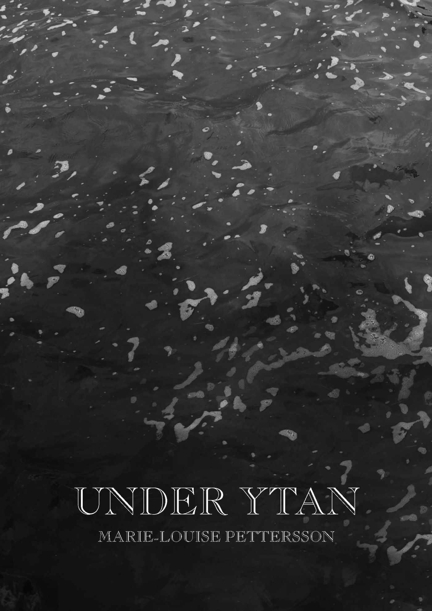 Under ytan, eBook by Marie-Louise Pettersson